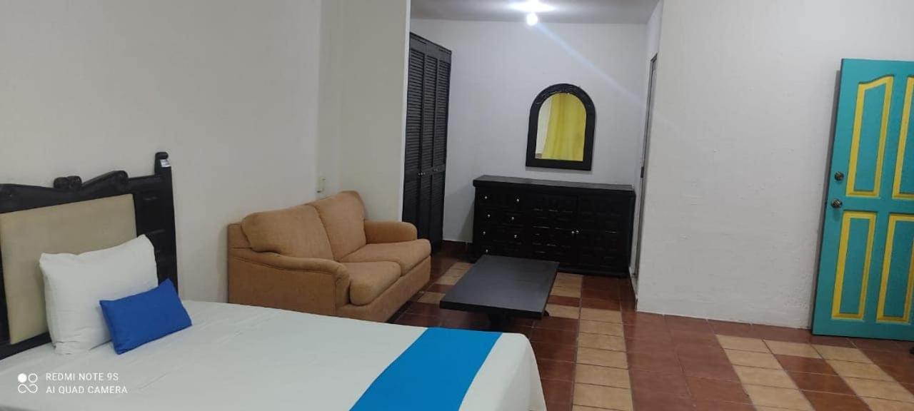 Hotel Blue Puerto Vallarta Luaran gambar
